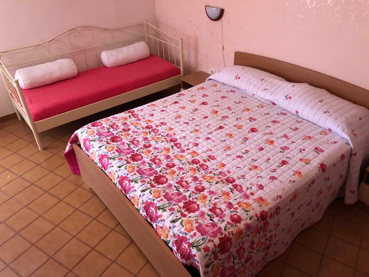 Apartment Romina Tergu Экстерьер фото